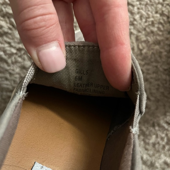 Gray Steve Madden Sneakers - Picture 5 of 6